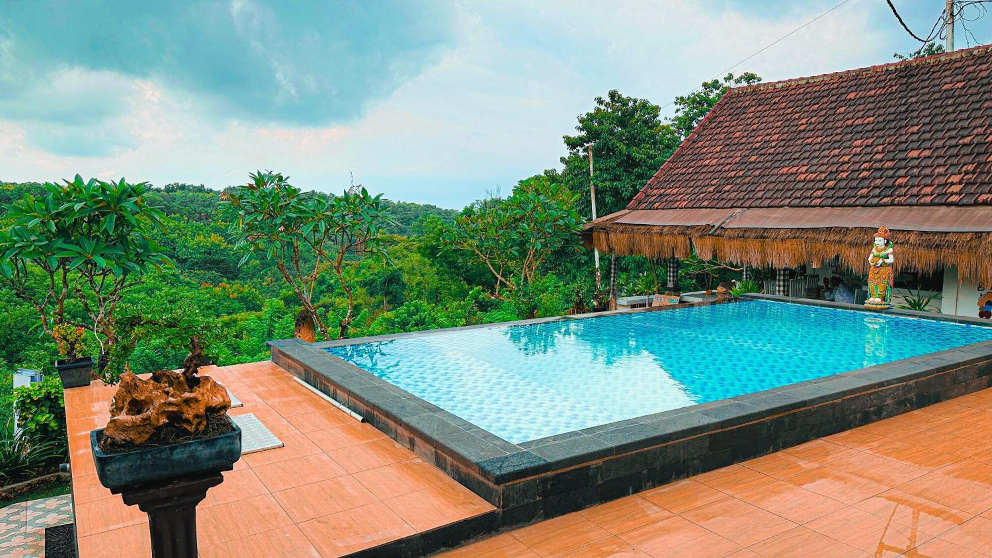 Penida Hills Hostel Batununggul Esterno foto
